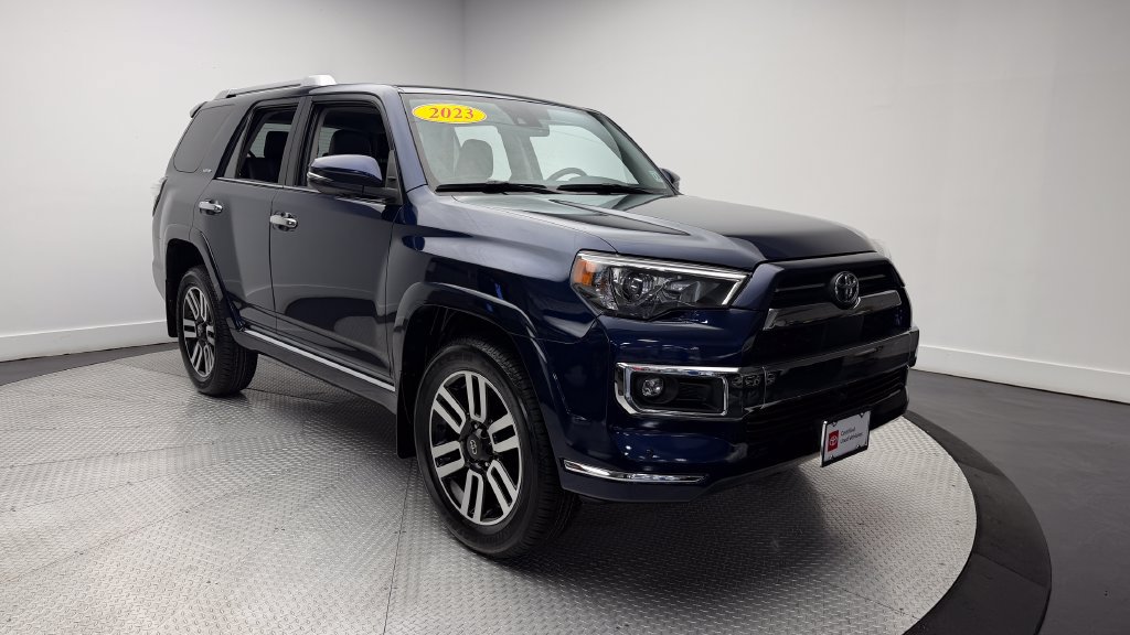 Used 2023 Toyota 4Runner Limited AWD/4WD image 41