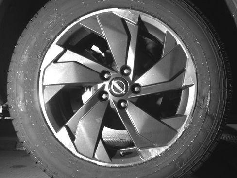 Used 2025 Nissan Rogue SV FWD image 15