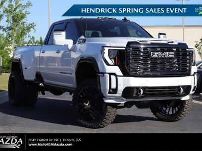 Used 2026 GMC Sierra 3500 Denali Ultimate w/ LPO, Black Badging Package