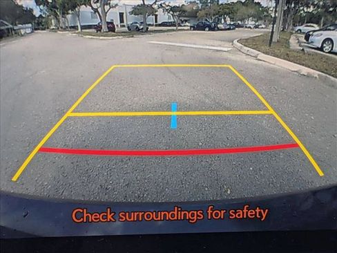 Used 2025 Lexus ES 300h w/ Premium Package image 9