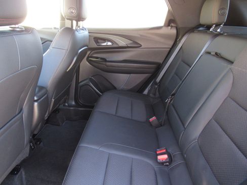 Used 2023 Chevrolet TrailBlazer RS w/ Sun and Liftgate Package image 15