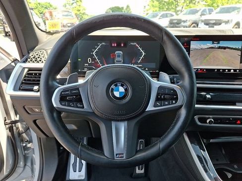 Used 2024 BMW X5 xDrive40i w/ M Sport Package AWD/4WD image 22