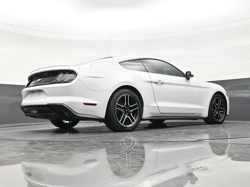 Used 2022 Ford Mustang Premium RWD image 24