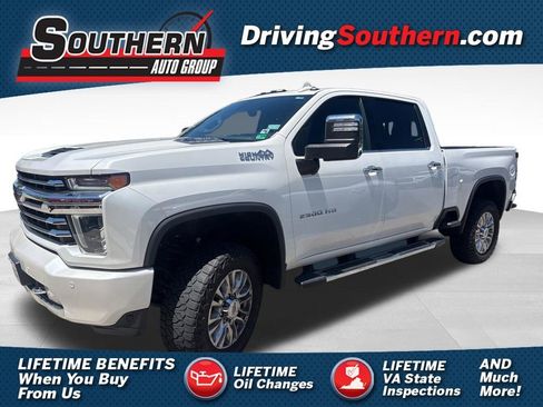 Used 2022 Chevrolet Silverado 2500 High Country w/ Z71 Off-Road Package AWD/4WD image 1