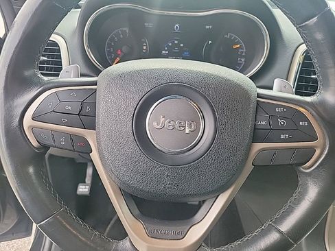 Used 2015 Jeep Grand Cherokee Laredo w/ Quick Order Package 23E image 19