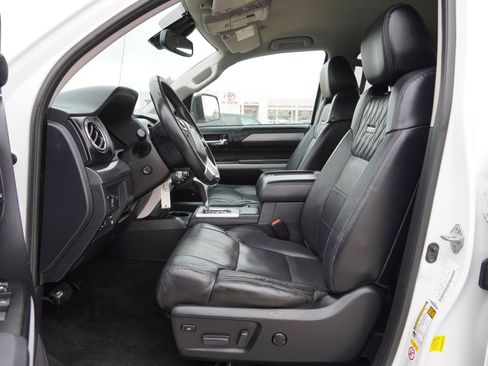 Used 2019 Toyota Tundra Platinum image 19