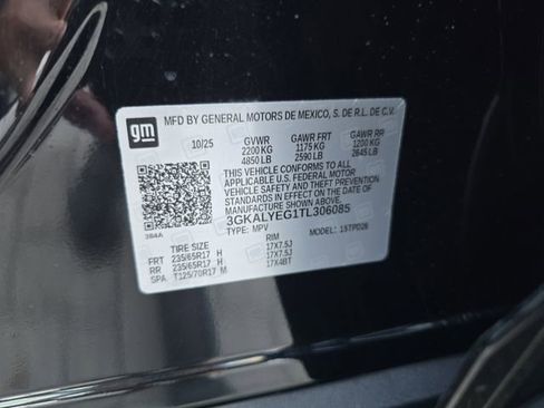 New 2026 GMC Terrain AT4 w/ Convenience Package III image 32