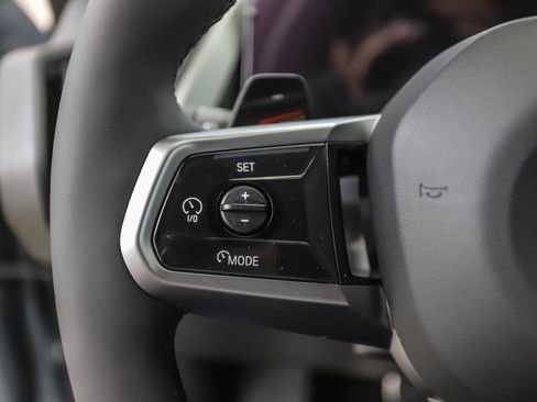 Used 2025 BMW X3 xDrive30i w/ Premium Package image 12