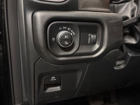 Used 2025 RAM 1500 Classic Warlock AWD/4WD image 13