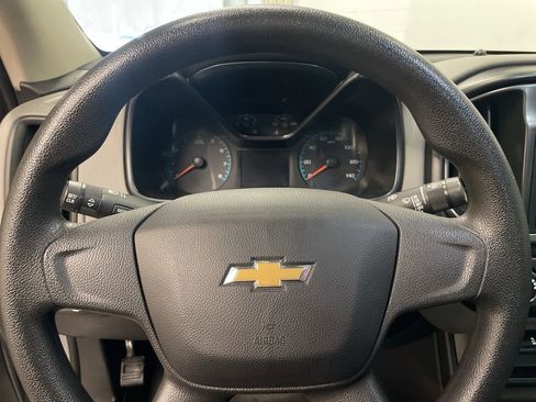 Used 2016 Chevrolet Colorado W/T image 17