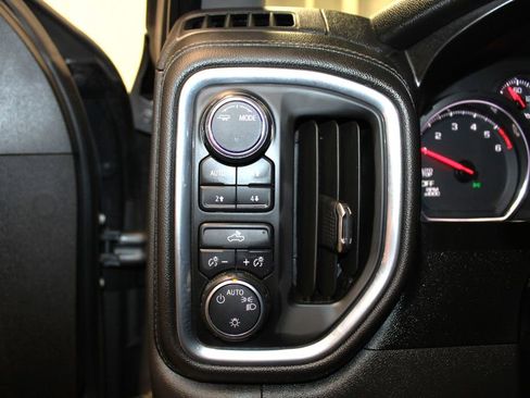 Used 2020 Chevrolet Silverado 1500 LT w/ All-Star Edition image 12