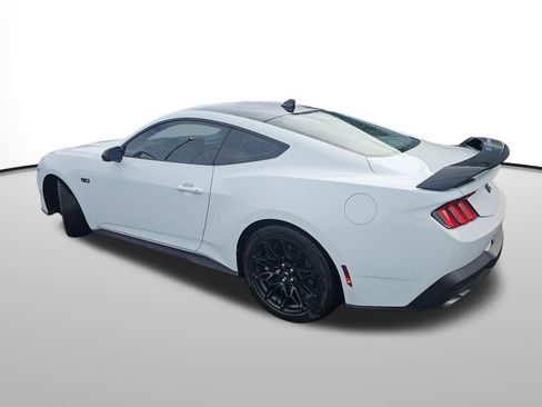 Used 2024 Ford Mustang GT Premium w/ GT Performance Package image 3