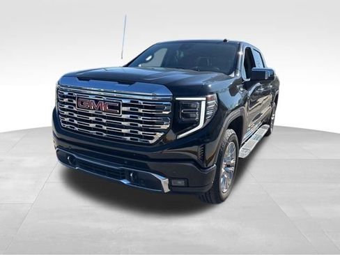 Used 2023 GMC Sierra 1500 Denali w/ Technology Package image 1
