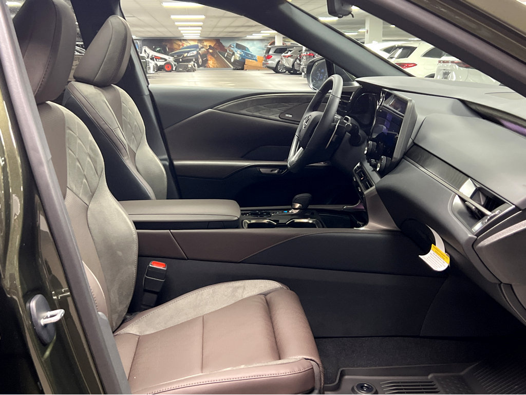 New 2026 Lexus RX 350 AWD image 25