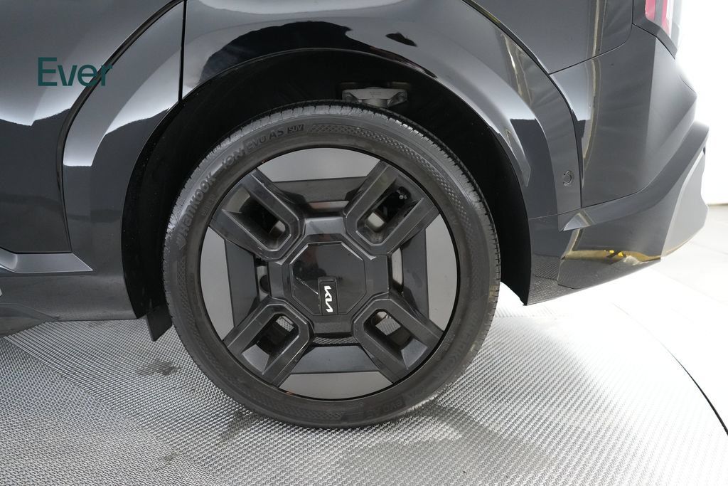 Used 2024 Kia EV9 GT-Line AWD/4WD image 18