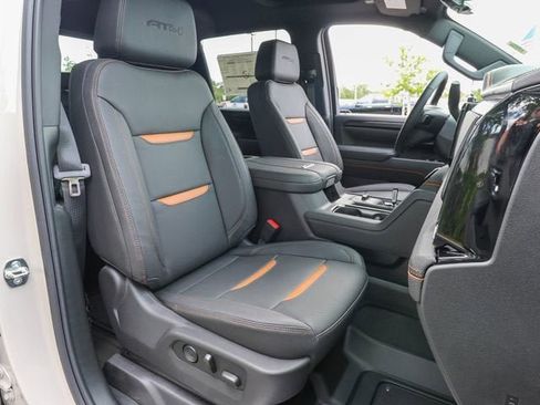 New 2026 GMC Sierra 2500 AT4 w/ AT4 Premium Plus Package AWD/4WD image 25