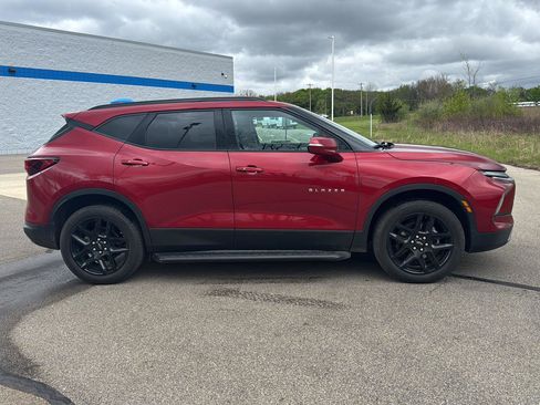 Used 2024 Chevrolet Blazer LT FWD image 7
