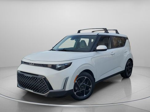 Certified 2023 Kia Soul EX image 2