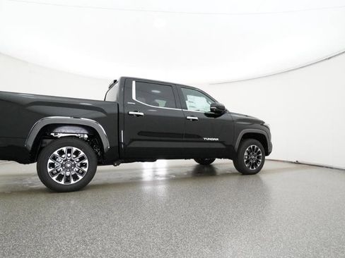 New 2026 Toyota Tundra Limited AWD/4WD image 29