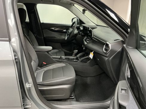 New 2026 Chevrolet TrailBlazer LT image 24