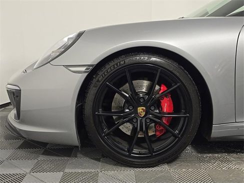 Used 2017 Porsche 911 Carrera 4S image 11