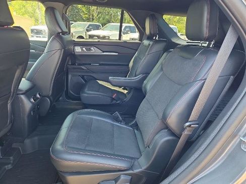 Certified 2025 Ford Explorer ST AWD/4WD image 16