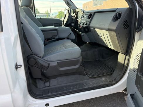 Used 2013 Ford F250 XL w/ PWR Equipment Group RWD image 10