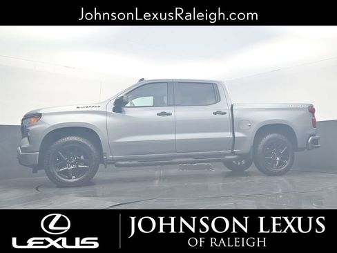 Used 2025 Chevrolet Silverado 1500 Custom w/ Turbomax Blackout Package image 19