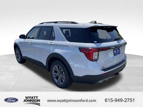 New 2026 Ford Explorer Active image 5