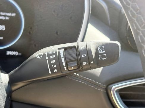 Used 2023 Hyundai Santa Fe SEL Premium AWD/4WD image 17