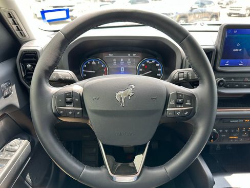 Used 2024 Ford Bronco Sport Outer Banks w/ Tech Package image 5