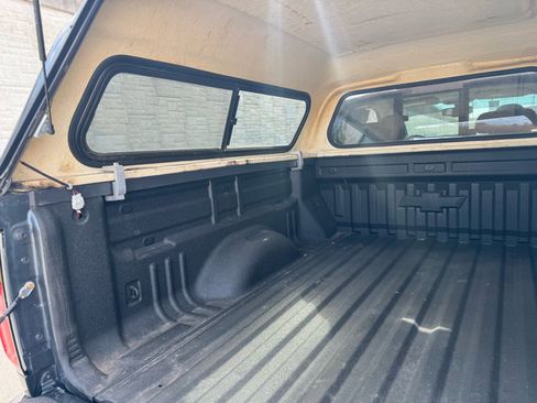 Used 2017 Chevrolet Colorado Z71 image 43