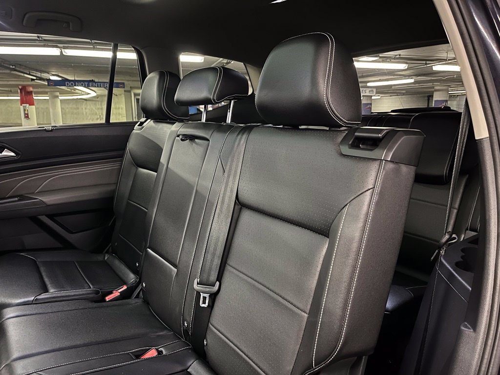 Used 2023 Volkswagen Atlas SE w/ Panoramic Sunroof Package FWD image 23