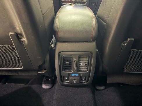 Used 2023 Dodge Durango R/T AWD/4WD image 38