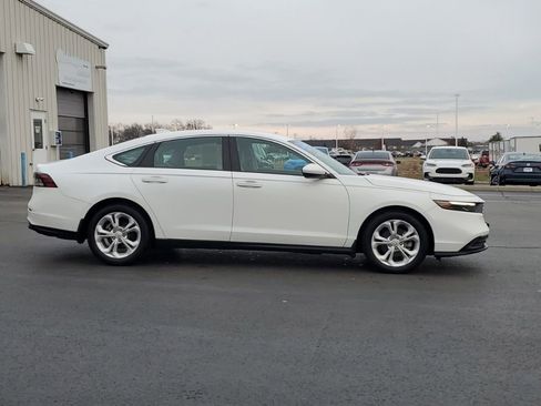 Certified 2023 Honda Accord LX image 8