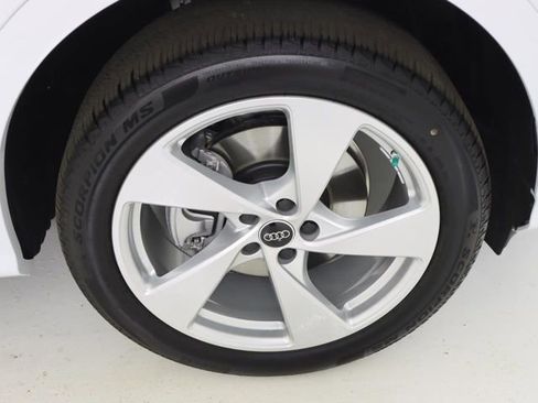 New 2026 Audi Q5 Premium Plus image 9