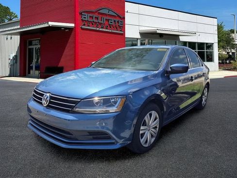 Used 2017 Volkswagen Jetta S FWD image 1