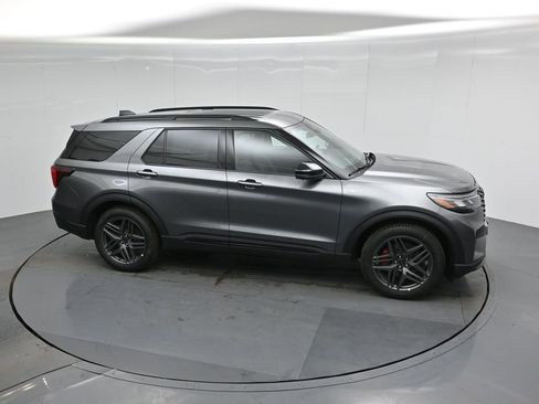 New 2026 Ford Explorer ST-Line w/ ST-Line Street Pack image 56