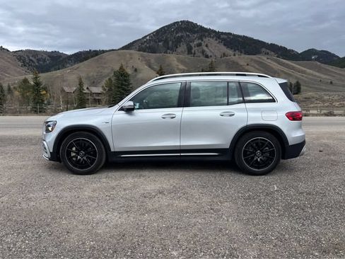 Used 2024 Mercedes-Benz GLB 35 AMG 4MATIC image 6