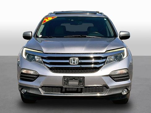 Used 2016 Honda Pilot Elite image 3