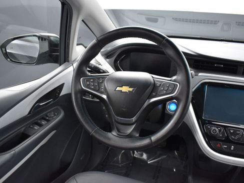 Used 2017 Chevrolet Bolt Premier w/ Driver Confidence II Package image 18