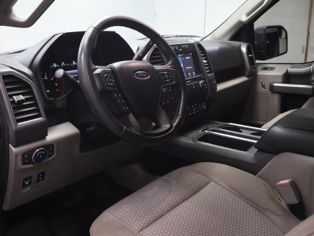 Used 2019 Ford F150 XLT w/ Equipment Group 302A Luxury AWD/4WD image 17