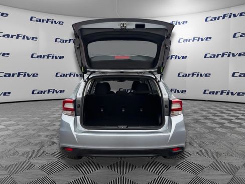 Used 2017 Subaru Impreza 2.0i Premium image 11