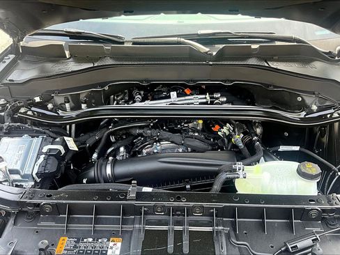 New 2026 Ford Explorer ST-Line AWD/4WD image 11