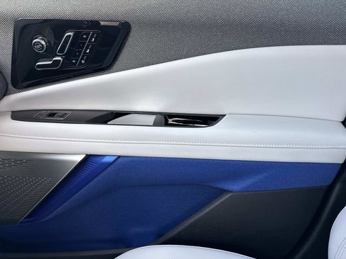 New 2026 Cadillac Optiq Sport 2 image 24