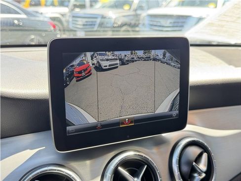 Used 2018 Mercedes-Benz CLA 250 image 50