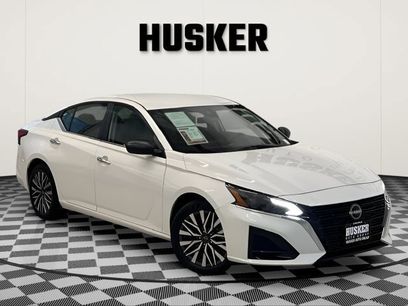 Used 2025 Nissan Altima 2.5 SV