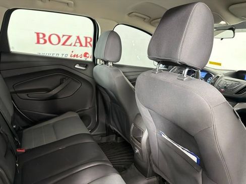 Used 2015 Ford Escape SE FWD image 19
