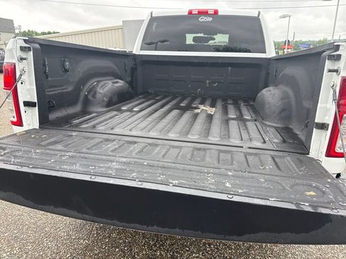 Used 2022 RAM 2500 Tradesman AWD/4WD image 23