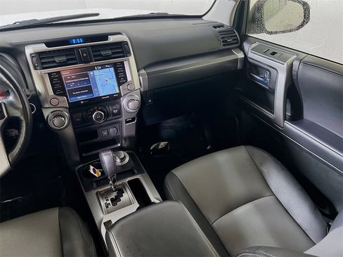 Certified 2024 Toyota 4Runner SR5 Premium image 20